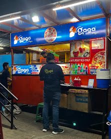 Gaga Pizzas shop front